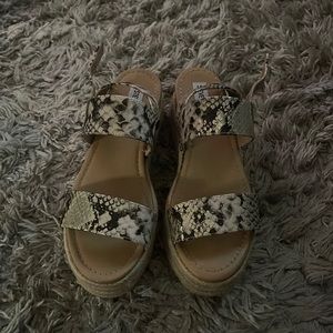 Steve Madden sandals
